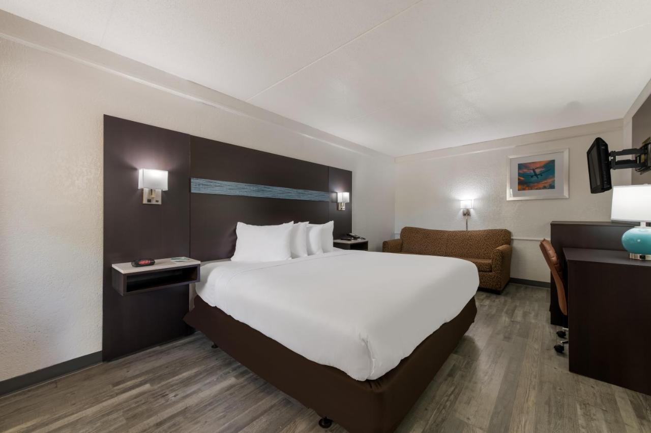 Quality Inn & Suites Airport Charlotte Dış mekan fotoğraf