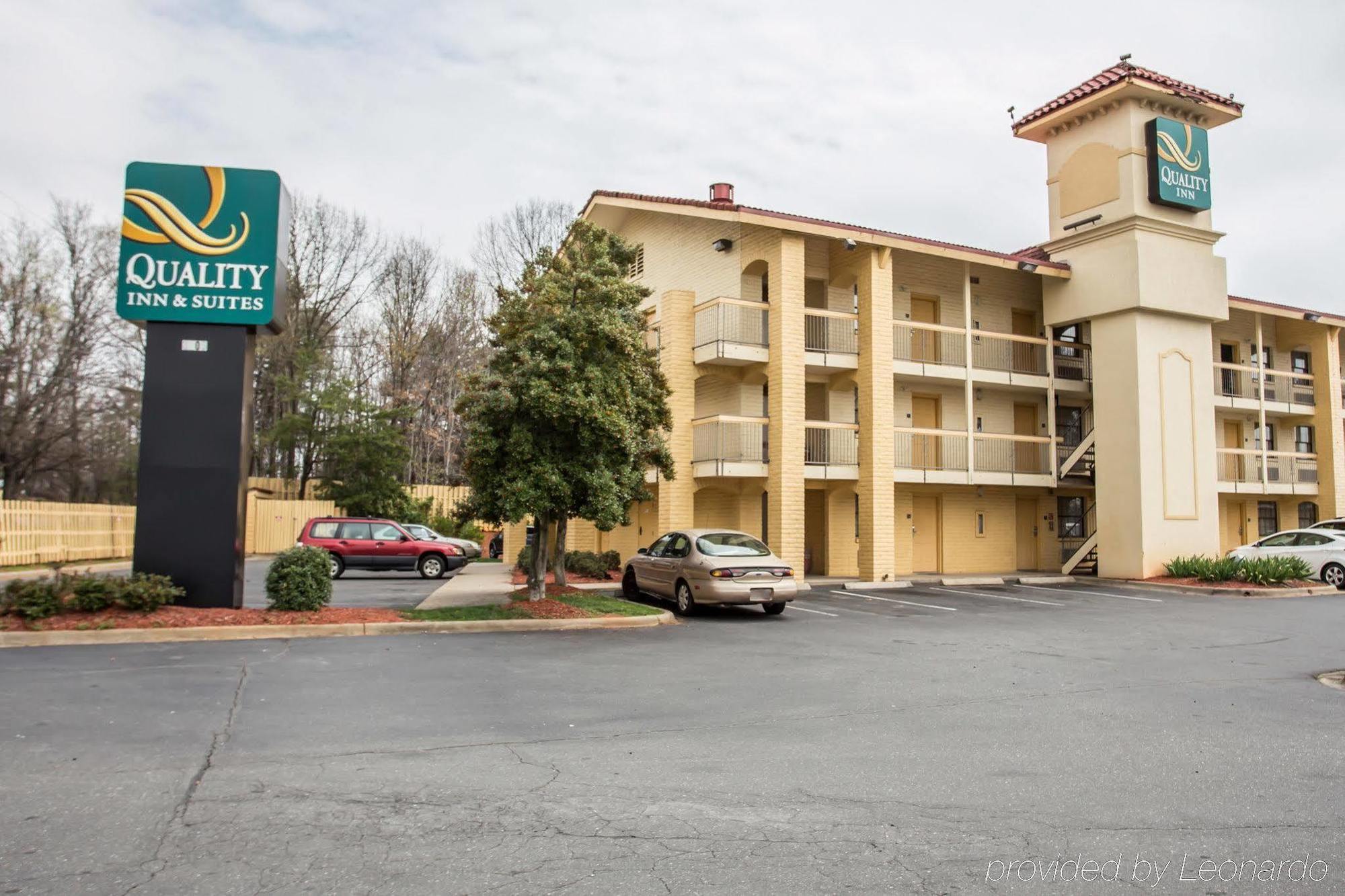 Quality Inn & Suites Airport Charlotte Dış mekan fotoğraf